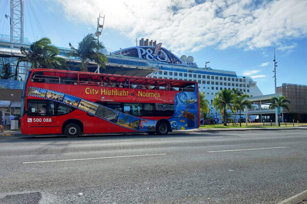 Noumea sightseeing with Noumea Double Deckers